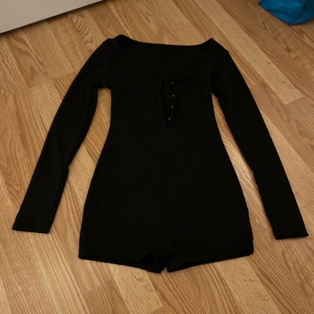 Romper black small